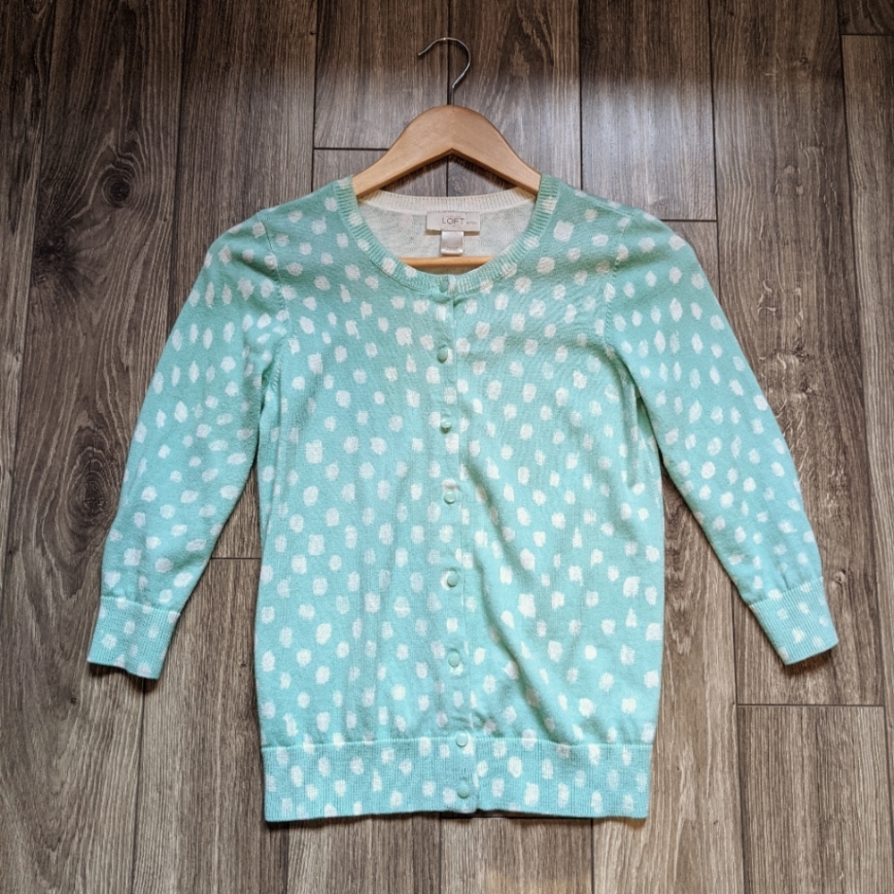 EUC Petite (PXXS) - LOFT PETITE Mint Cardigan w/ Dots